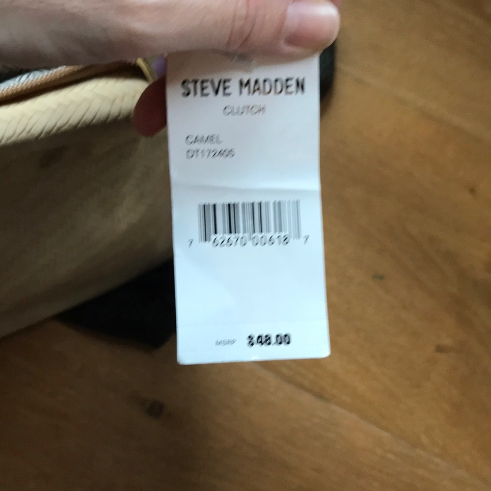 Nwt Steve Madden Clutch-Camel Color - image 6